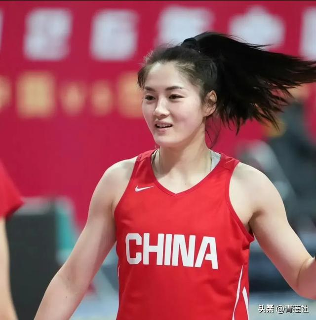 29岁张曼曼的成长故事：从