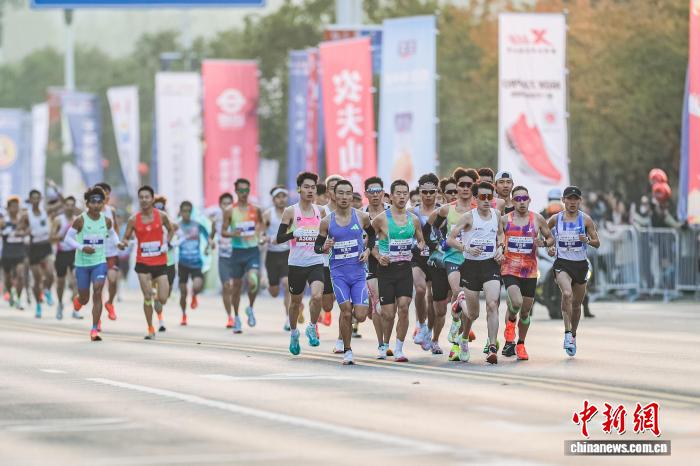 31,000名跑者同场竞逐宝鸡